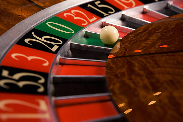 idncash88 live casino studio with croupier