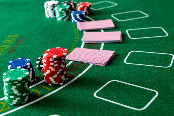 idncash88 French Roulette live dealer studio with wheel and betting table